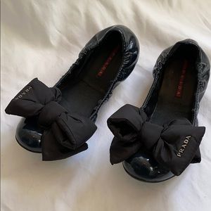 Prada patent leather bow shoes - Size 36